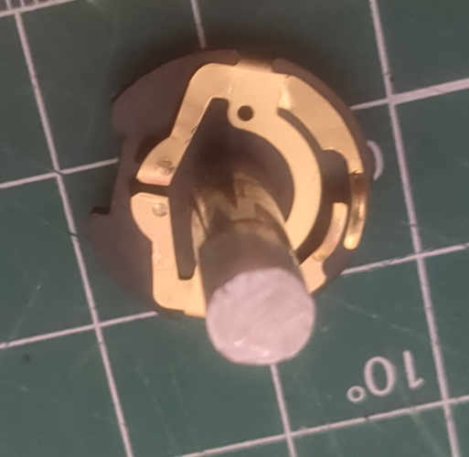 another image of potentiometer wiper